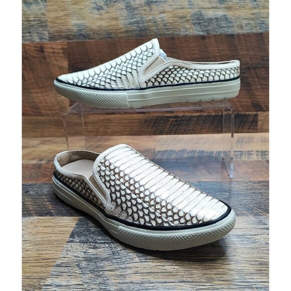 Donald J. Pliner Women's Ursa Mule Snake Print Slip On Flats Size 6 - Picture 1 of 8